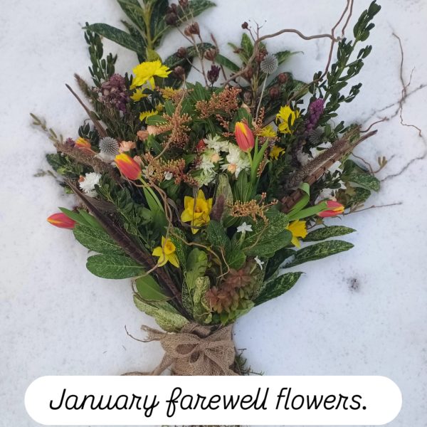 Winter handtied arrangement